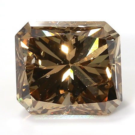 0.77 ct Radiant Diamond : Fancy Champagne / SI1