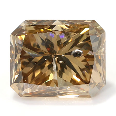 1.05 ct Radiant Diamond : Fancy Champagne / SI3