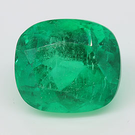 2.96 ct Cushion Cut Natural Emerald : Intense Green