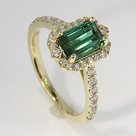 14K Yellow Gold Multi Stone Ring : 2.17 cttw Tourmaline & Diamonds