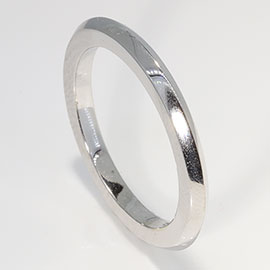 14K White Gold Wedding Band