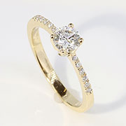 18K Yellow Gold 0.60cttw Diamond Ring