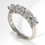 18K White Gold 2.00ct Diamond Ring